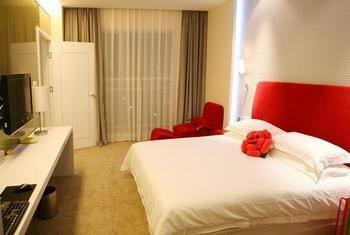 Shengjing Yijia Hotel Xiangyang  Экстерьер фото
